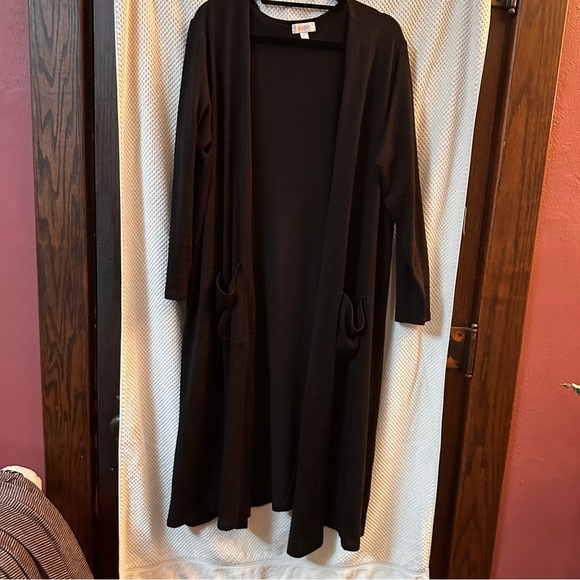 LulaRoe Sarah Long Duster Knit Cardigan Sweater Midi Top Solid Black XL - Picture 1 of 6